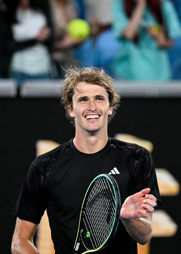 美网轻取温网,兹维列夫带队取胜 美网轻取温网,兹维列夫带队取胜