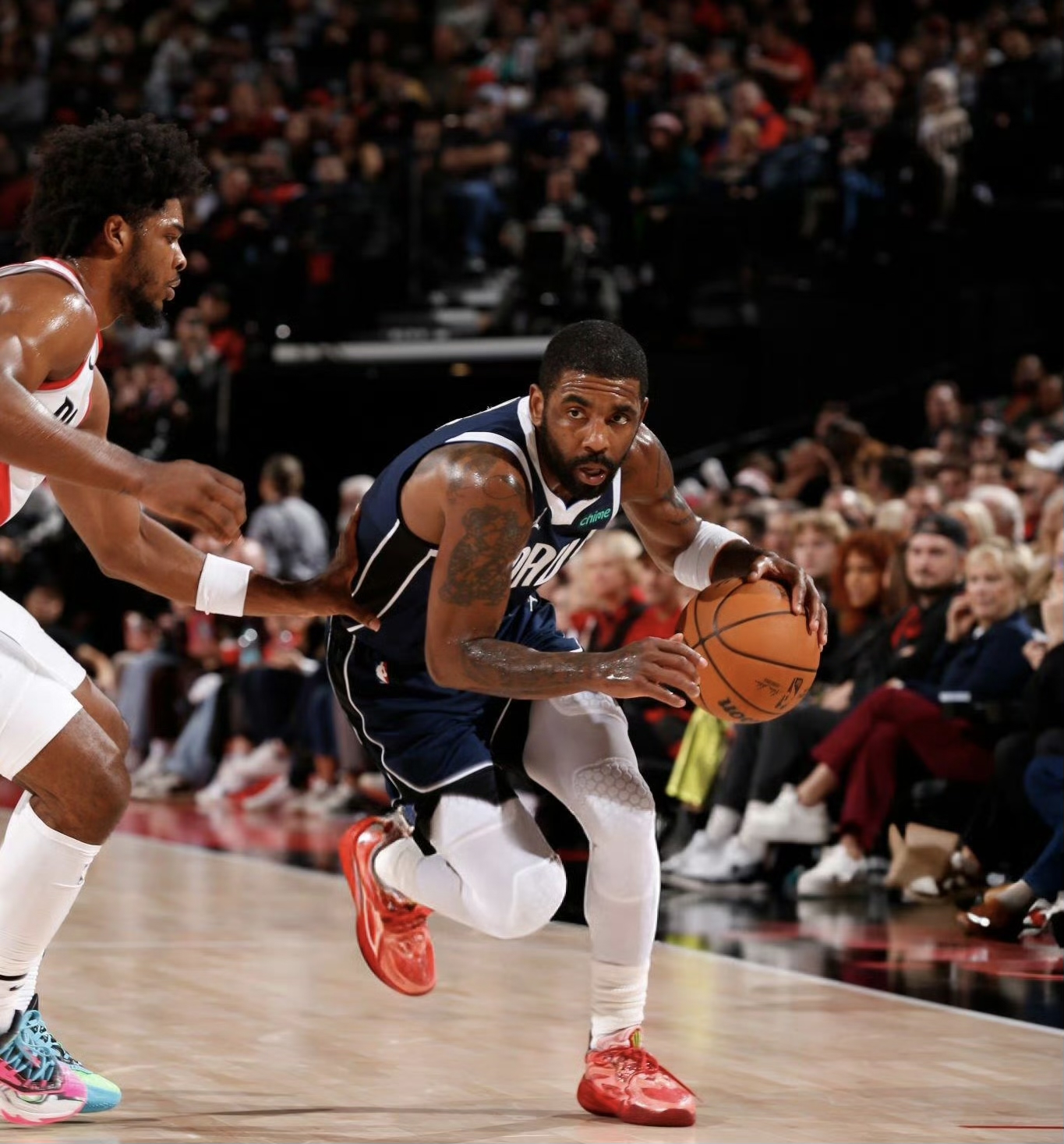 爱游戏官网-福建队绝杀掘金，欧文关键制胜