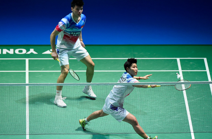 爱游戏tv-印尼队横扫日本队，黄鸭组合关键制胜