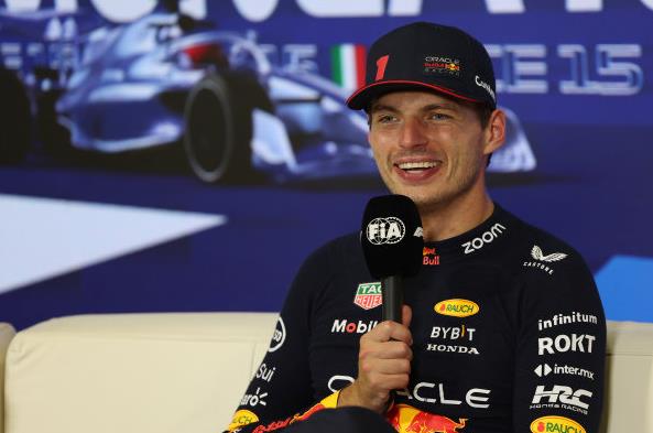 雷诺车队完胜红牛车队，阿隆索高光表现