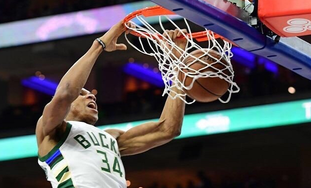 希腊篮球联赛季后赛:雅典雄鹿队取得开门红 希腊篮球联赛季后赛:雅典雄鹿队取得开门红