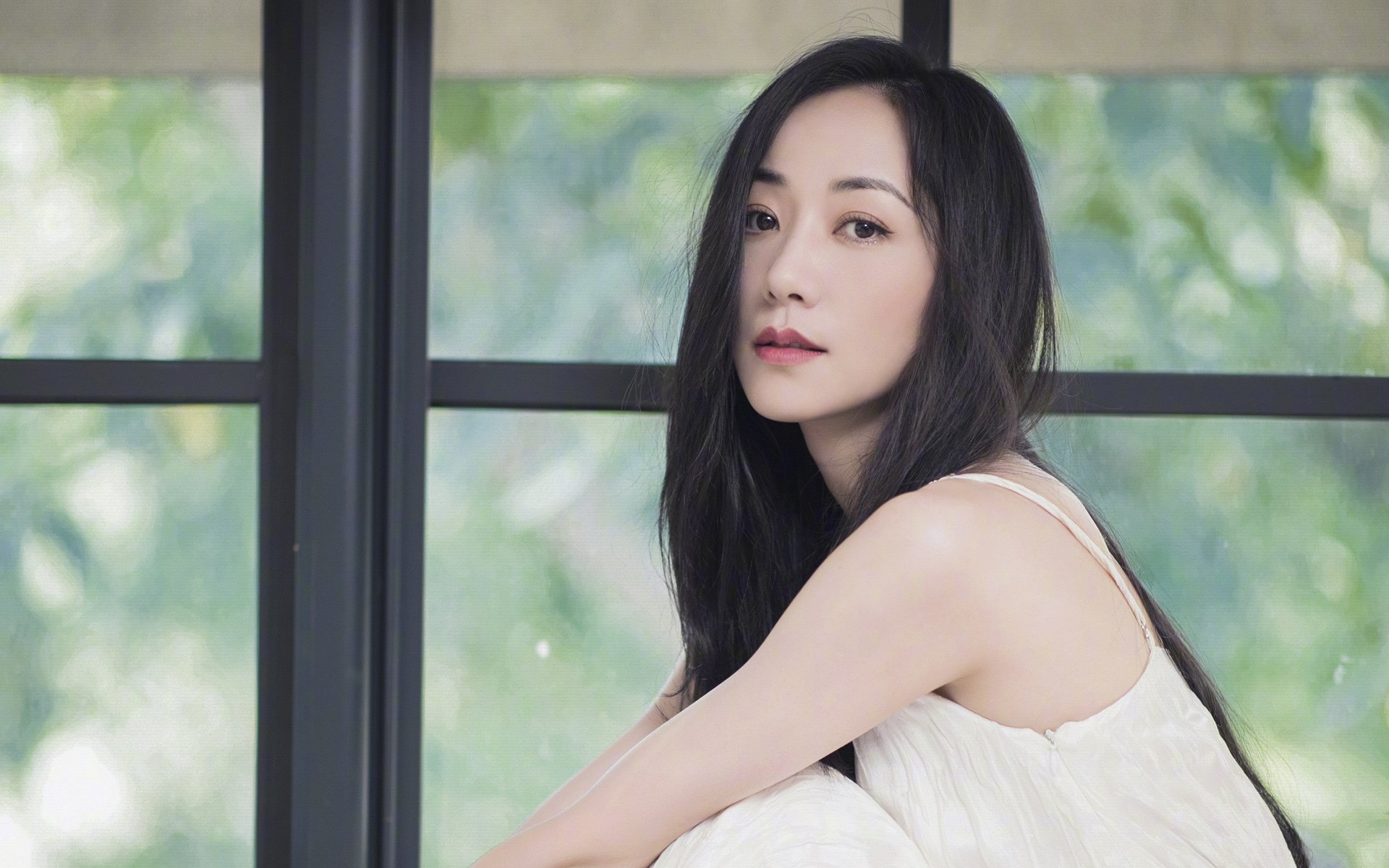 浴火逆袭，塞恩斯一骑绝尘，法拉利鏖战索伯铸就经典一役