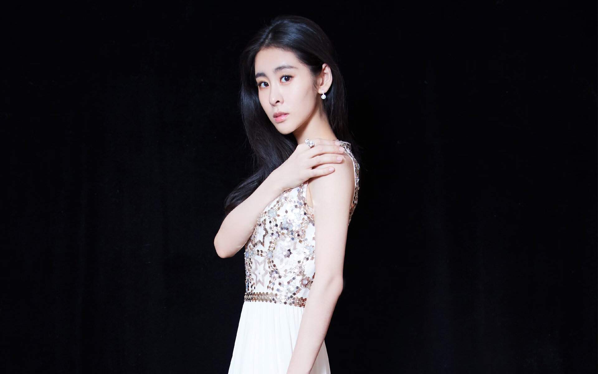 极光湮灭于城墙，德国战车的战术锁链如何绞杀冰岛奇迹