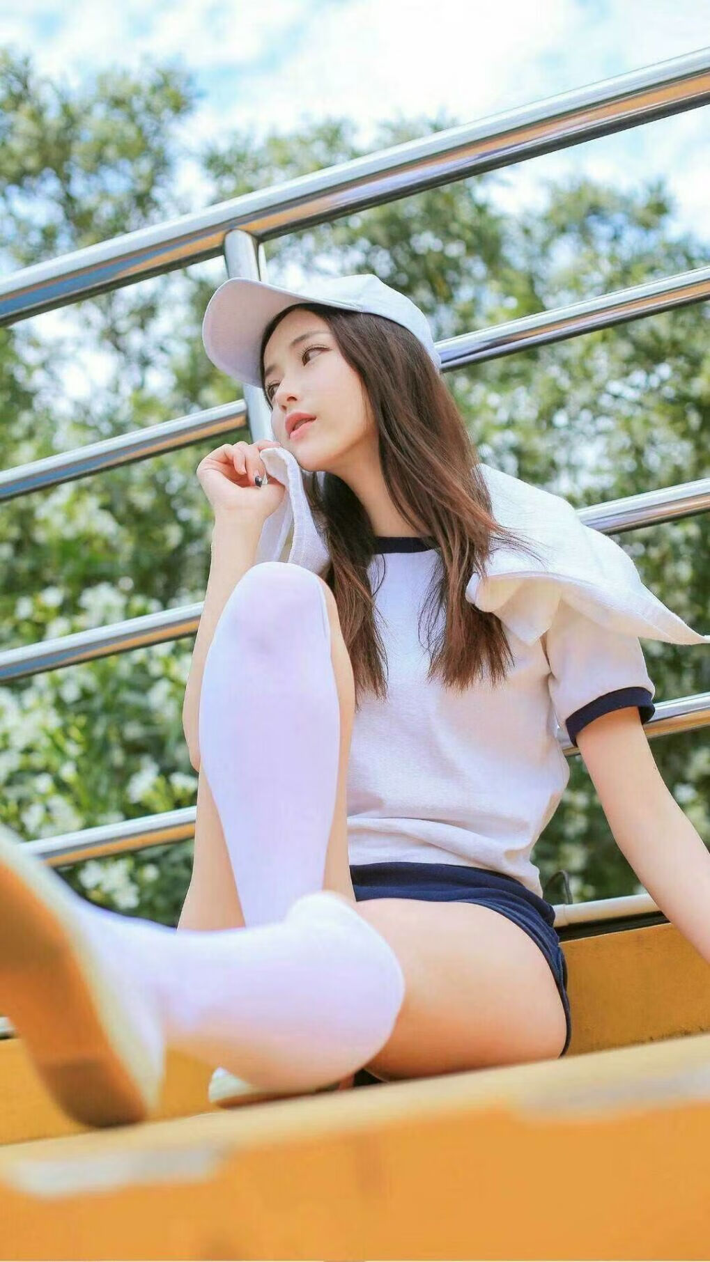 爱游戏娱乐-时空交错的绿茵场，当安哥拉对阵瑞士，凯恩如何从防守端锁死对手