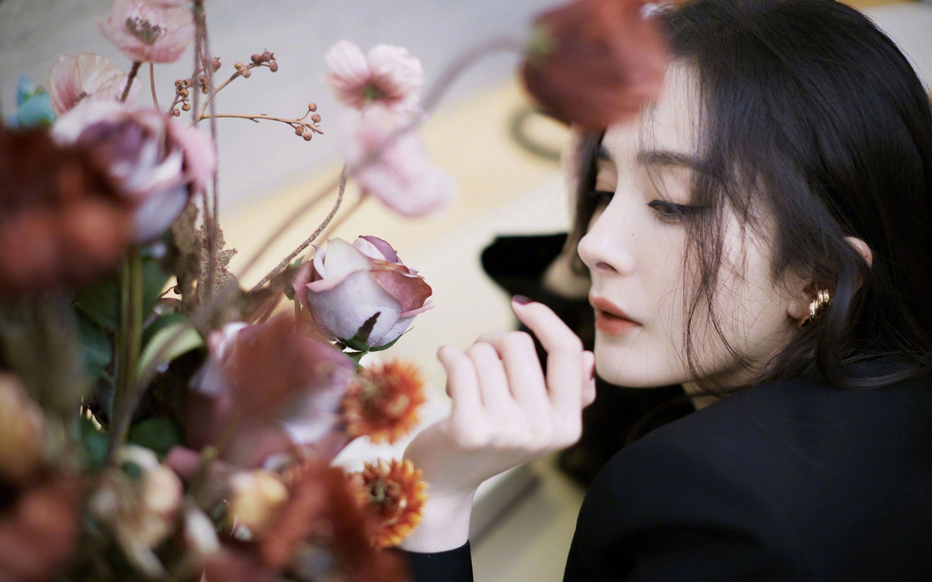 火箭防线崩解之夜,篮网三分雨如何浇灭休斯顿反扑烈焰?