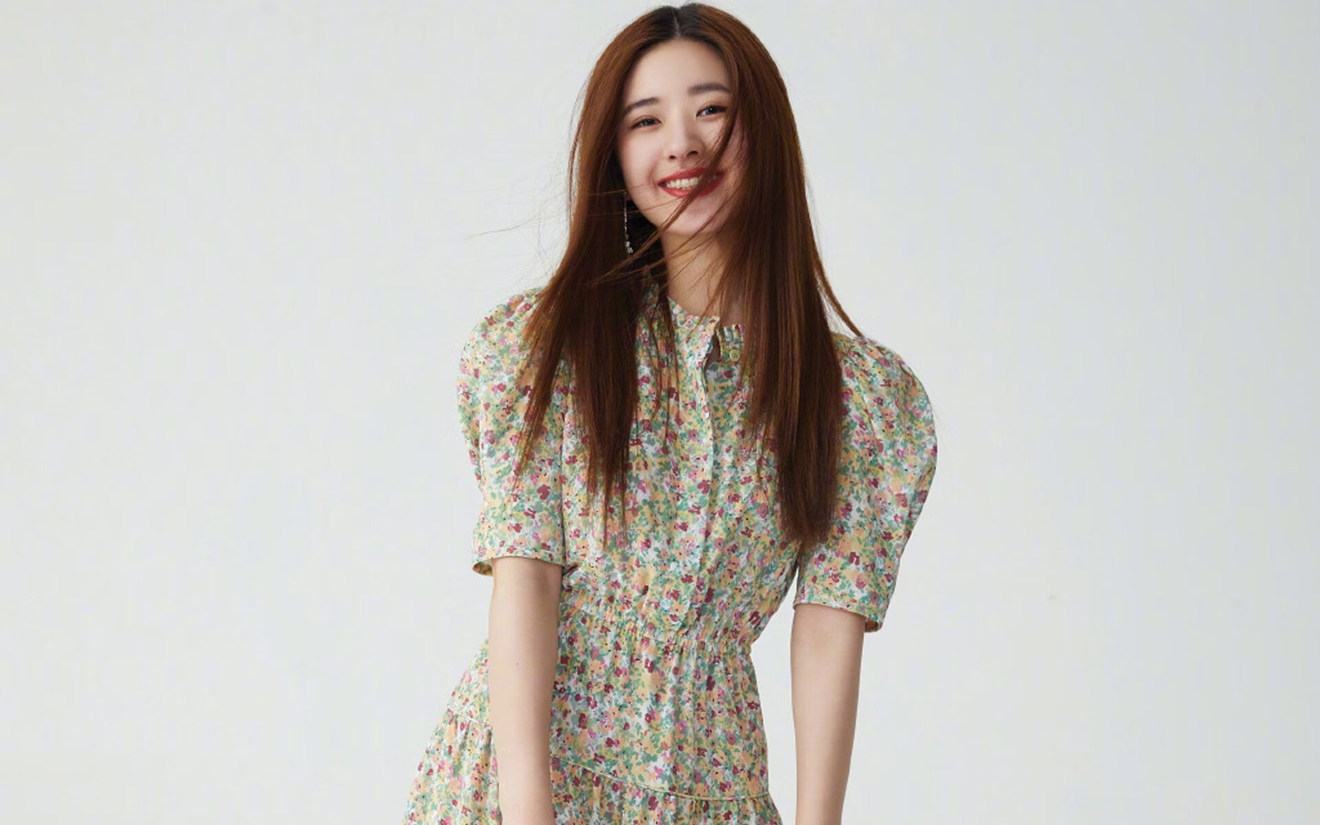 爱游戏APP-米切尔三节摧毁魔术，一场被快进的东部卡位战