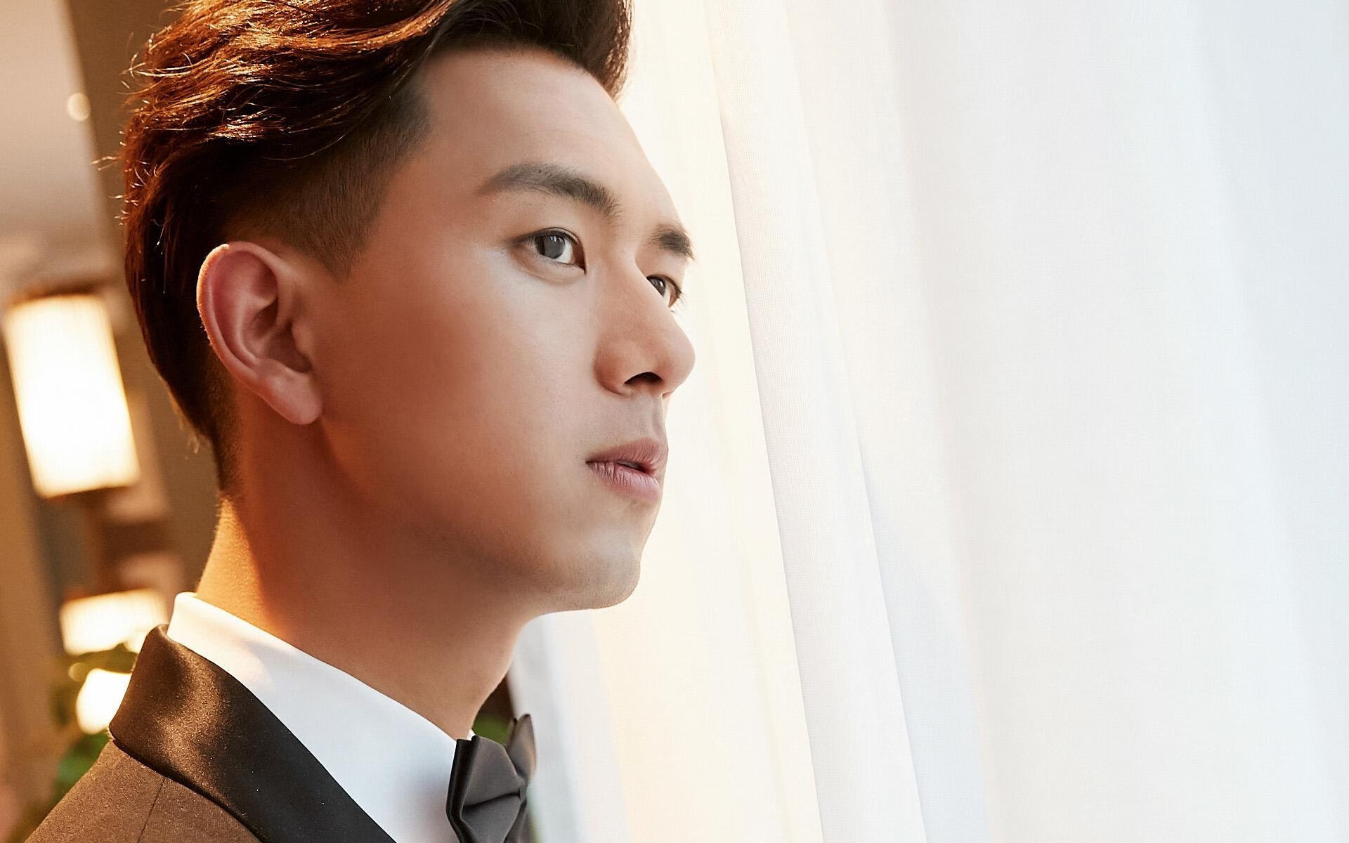 爱游戏下载-神迹之夜！坎特攻防一体双响封神，厄瓜多尔铁闸之力决胜牙买加